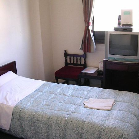 Hotel 28 Hiroshima Bagian luar foto