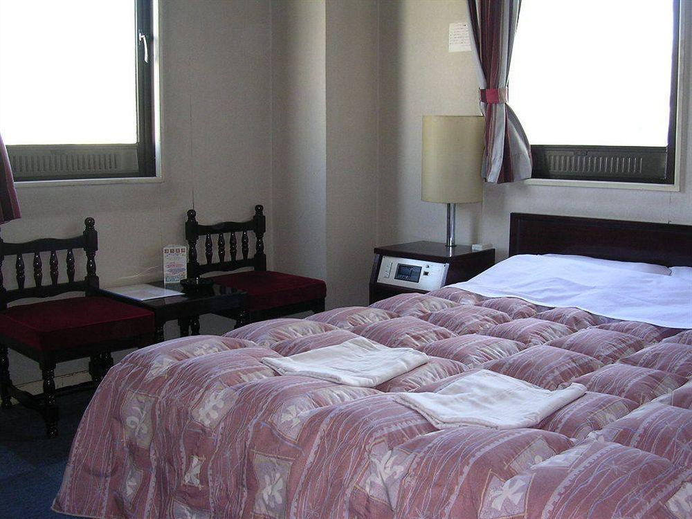 Hotel 28 Hiroshima Bagian luar foto